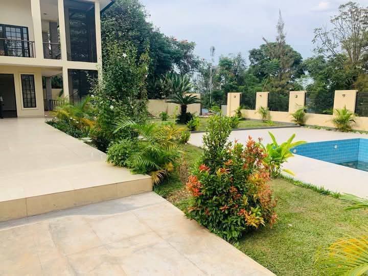 049465B0-92A0-4093-8693-AD7180B973AC