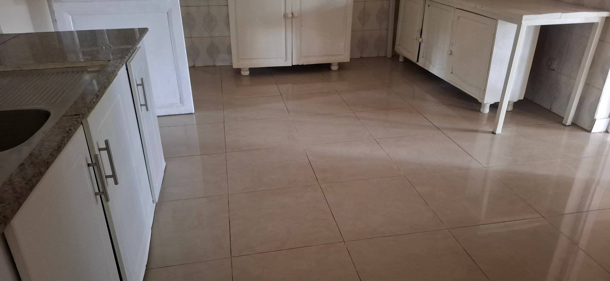 0E13E000-1B31-46E2-8F67-1A3DC0B42298