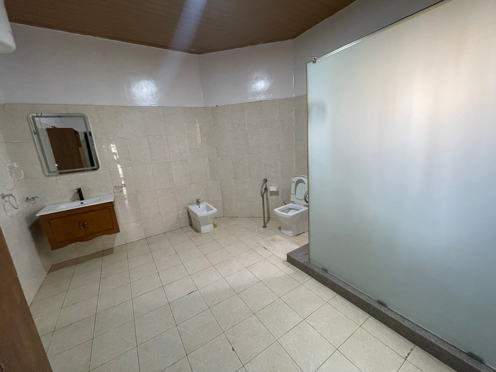 3F636114-58C5-4E25-BBB9-2134BC4E8BC0