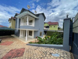 49BAE2A4-4360-4643-9BB8-E76F01C2C97F