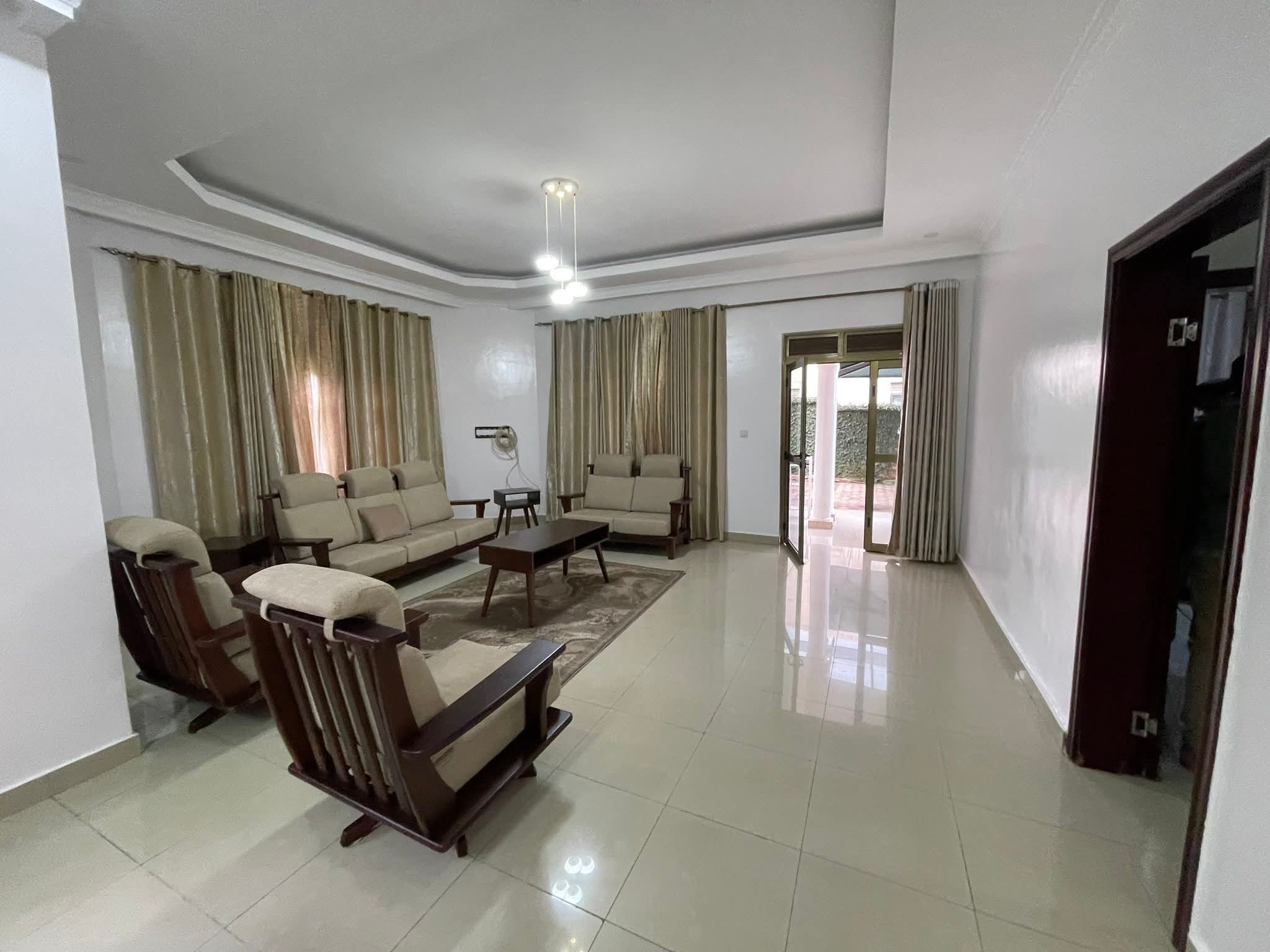 6E916833-C84E-4966-AE9C-68DFD0C2B43C