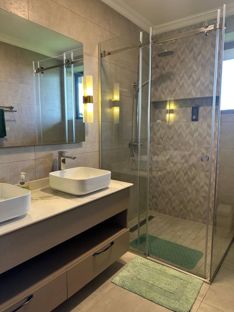 6EFCA2E8-8DAD-47F3-AF72-9252640A6734