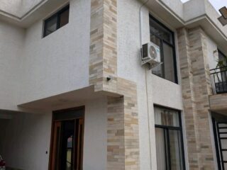 7FF22C1F-39B0-48EA-9155-596DF26E091C