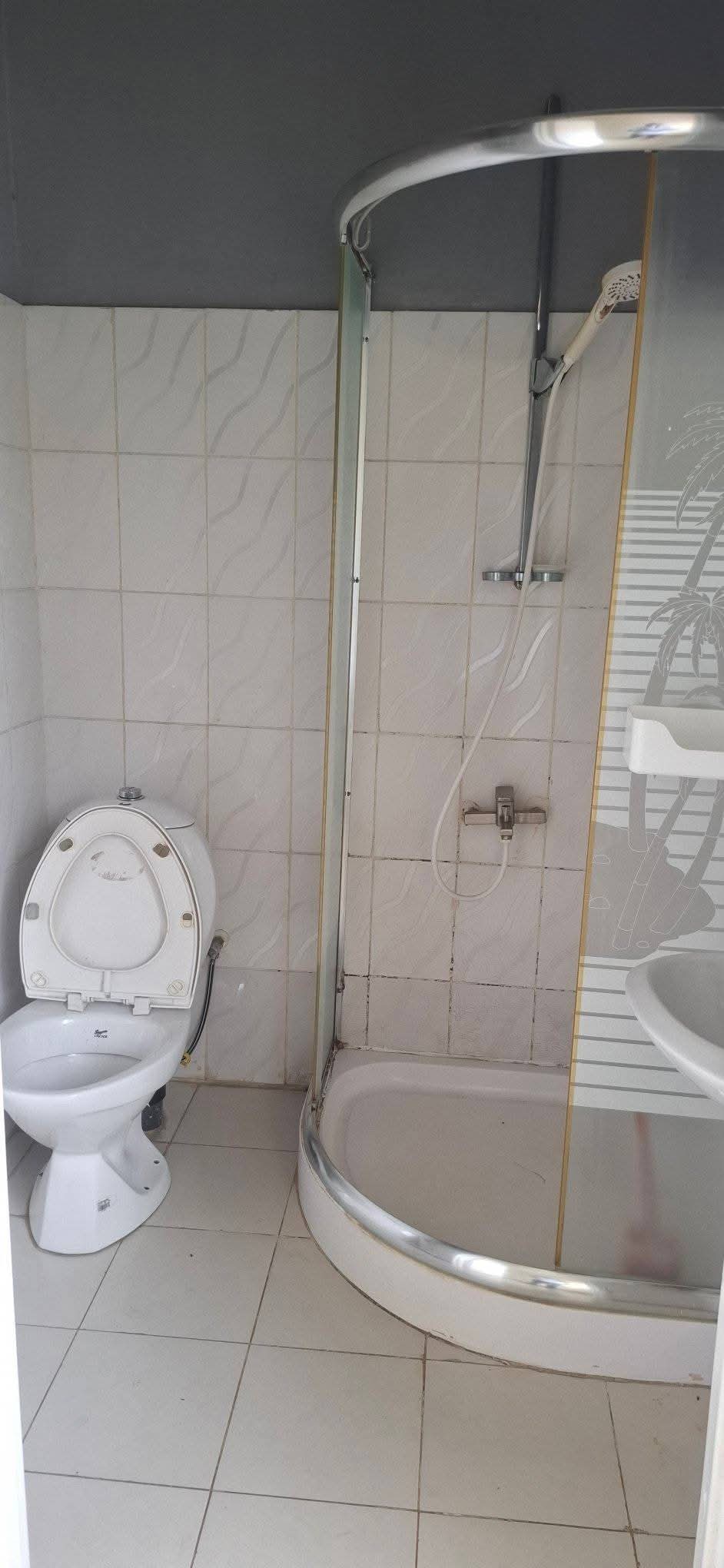 89C3394A-0237-400E-A677-497C17FF3A7A