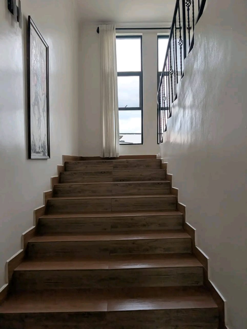 A47210E0-F5F1-4233-94A7-6D9BB5D8095C