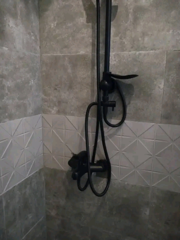 C00061F5-17AF-4B2F-826E-F78392B0A852