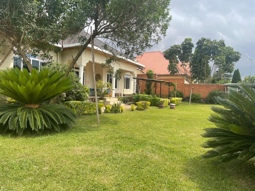 F9D3CCD0-7043-41DC-B831-76BABED34CD8