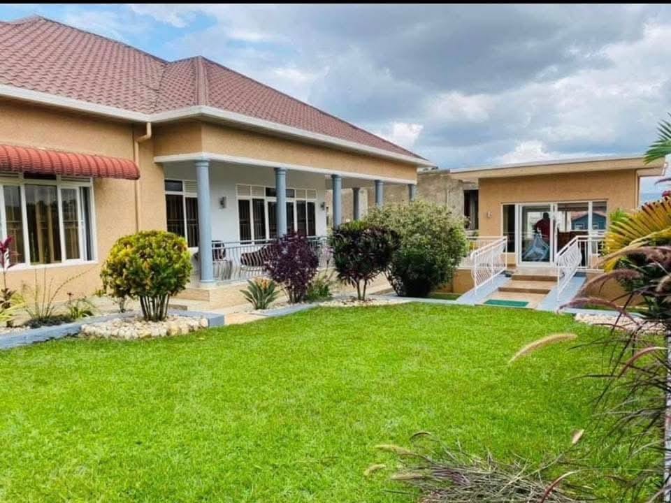 WhatsApp-Image-2026-03-27-at-11.40.53-AM-2