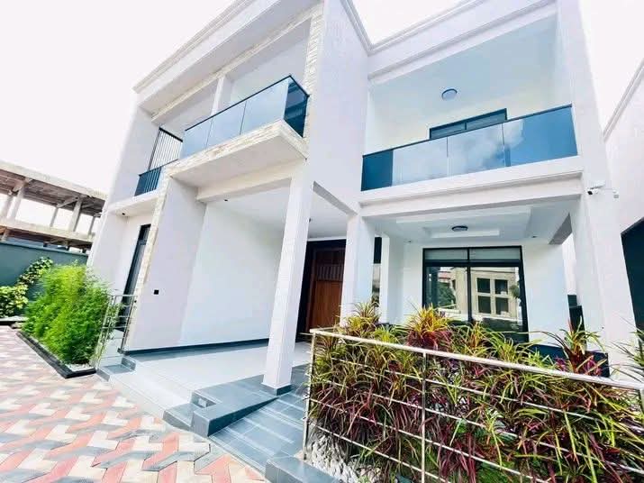 WhatsApp-Image-2026-04-13-at-12.54.38-PM